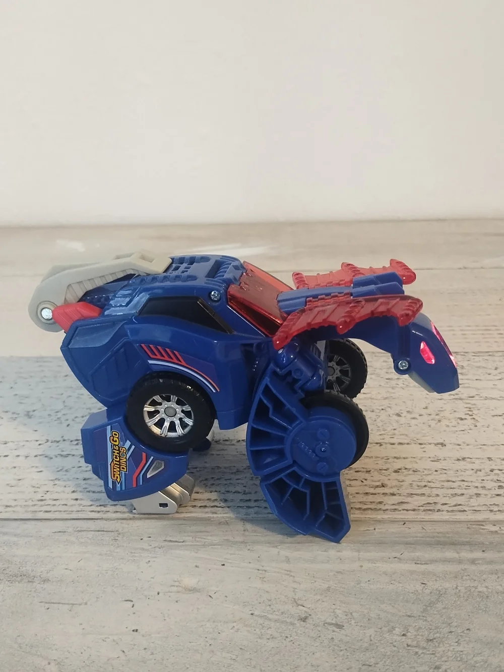 VTech Switch & Go Dinos Dino  Pack Transforming Dinosaur Vehicle Toys